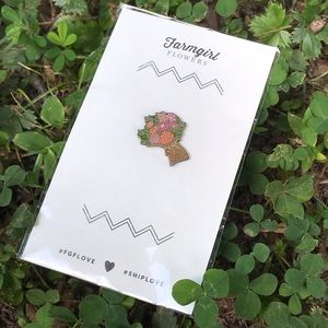 💐*FARMGIRL FLOWER BOUQUET OF FLOWERS NWT